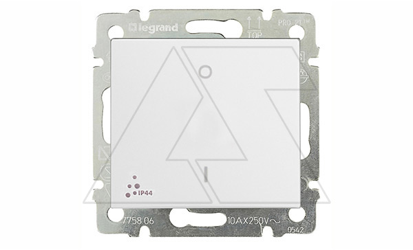 Valena - Выключатель двухполюсный 10 A, IP 44, белый