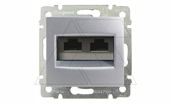 Valena - Розетка 2хRJ-45 UTP CAT5E монтаж на винтах, алюминий