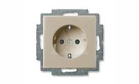 Basic 55 - Розетка 2P+E нем. стд.винтовые клеммы (шампань)