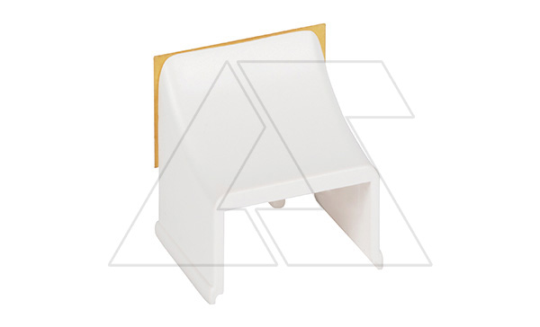 METRA - Адаптер для мини-канала 15х10мм, для монтажа ЭУИ Quteo, пластик