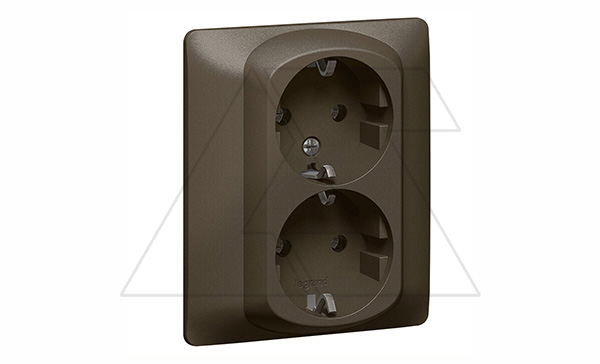 Galea Life - Розетка 2х2P+E нем.стд. со шторками в сборе, Dark Bronze