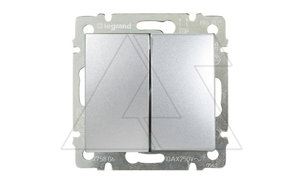 Valena - Выключатель двухклавишный, алюминий