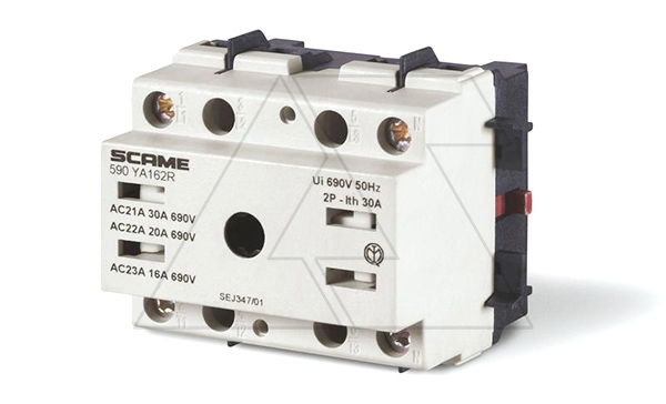 Выключатель нагрузки, 3P+N, 32A (25A AC3), 690VAC, габ. Y1, на дверь, без рукоятки, COMMAND