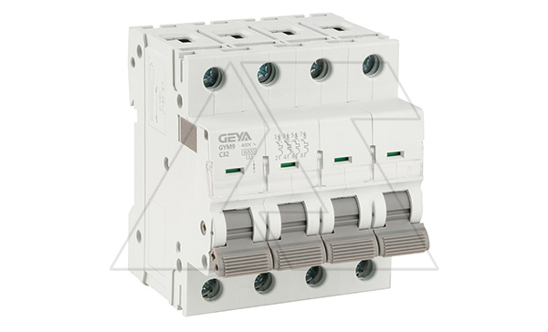 Авт. выключатель GYM9-4P-32C, 4P, 32A, хар-ка C, 6kA, 4M
