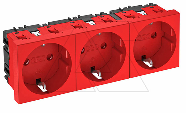Розетка STD-D0 SRO3, 3x2P+E нем.ст., 16А, 250V ~, 0°, пруж. зажимы, защ. шторки, красный, поликарбонат