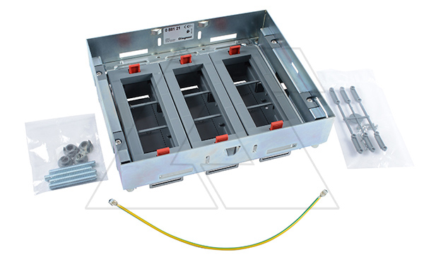 Основание монтажной коробки, горизонтальный монтаж, 18M(3x6), Hmin=92mm