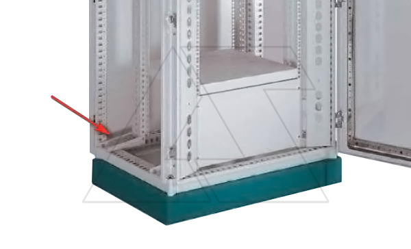 Комплект кронштейнов для крепления 19" стоек в щите шириной 800мм (4шт)