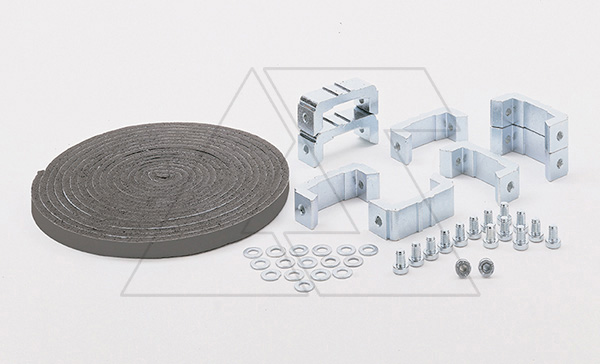 Комплект из скоб (оцинк. лист. сталь) для соед. щитов IP55 (8 шт.)