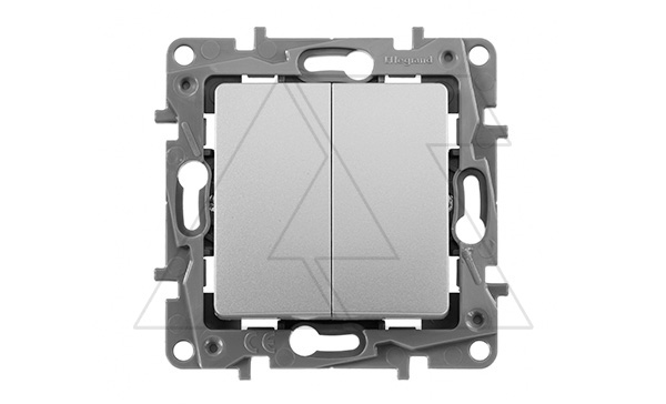 Etika - Переключатель на 2 направления двухклавишный (алюминий)