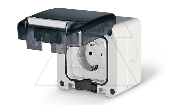 Розетка накладная SCHUKO 2P+E 16A/250V, со шторками, M95(95x95mm), IP66, серия PROTECTA