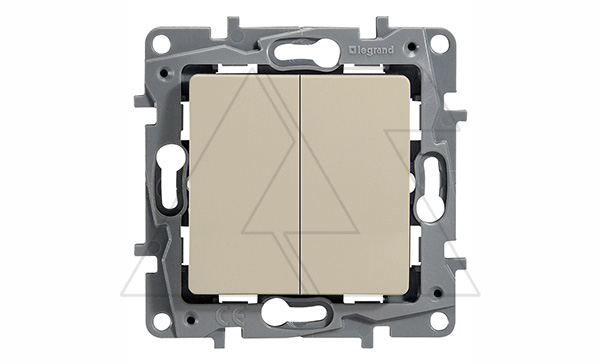 Etika - Переключатель на 2 направления двухклавишный (сл.кость)