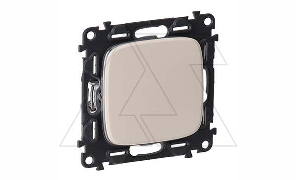 Valena Allure - Выключатель, слоновая кость (инд. упаковка)