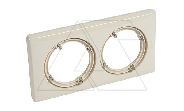 Celiane - Рамка IP 44 2 поста слоновая кость