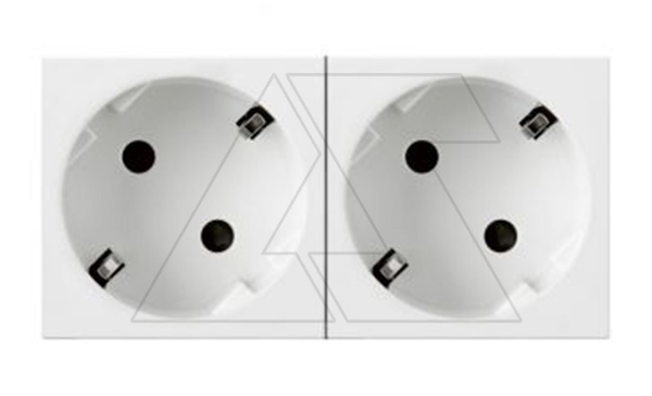 Mosaic - Розетка двойная, 2х2P+E, 4M, защ. шторки, пруж. зажимы,  со смещением контактов 45°, белый
