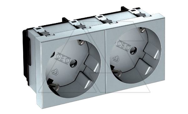 Розетка STD-D3 AL2, 2х2P+E нем.ст., со смещением контактов 33°, пруж. зажимы, защ. шторки (алюминий)