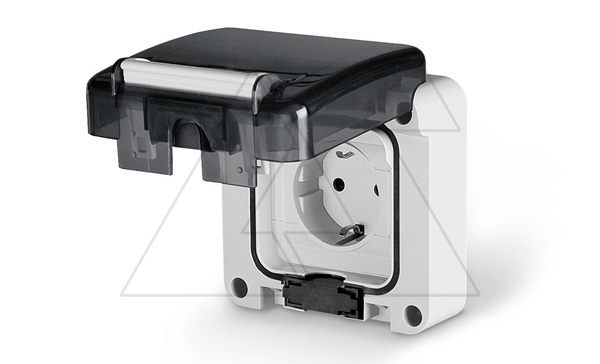 Розетка встраиваемая SCHUKO 2P+E 16A/250V, со шторками, M95(95x95mm), IP66, серия PROTECTA