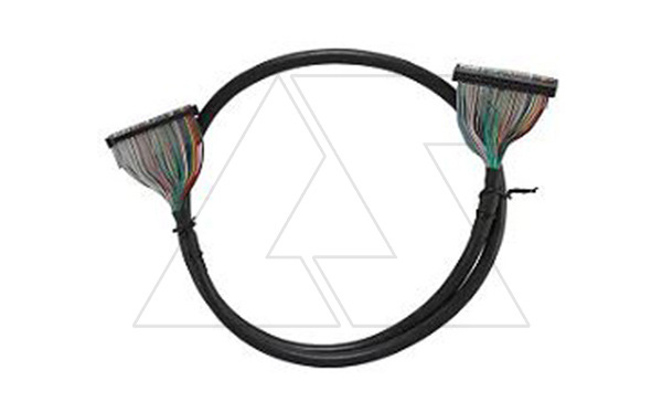 Кабель для соединения с выносными клеммными модулями, IDC 40p-40p, 1м, для DVP/AS