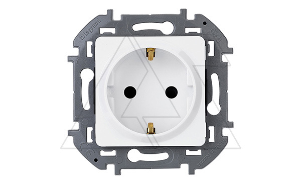 Inspiria - Розетка 2P+E нем. стд. (белый)