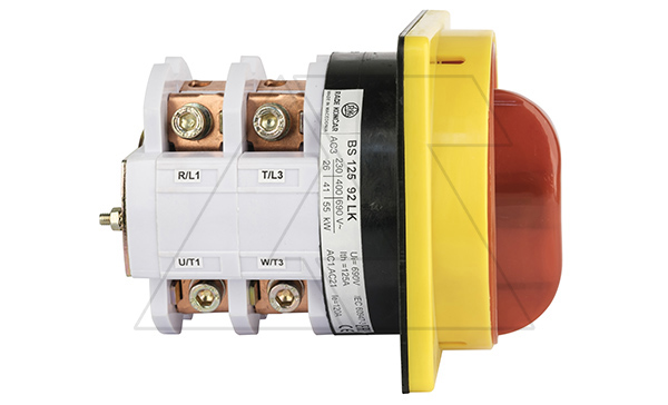 Переключатель BS 125 92 LK, аварийный, 4P, 125A, тип 0-1, 41kW(400VAC по АС-23), на дверь, красная блокируемая в 0 рукоятка, фронт IP40