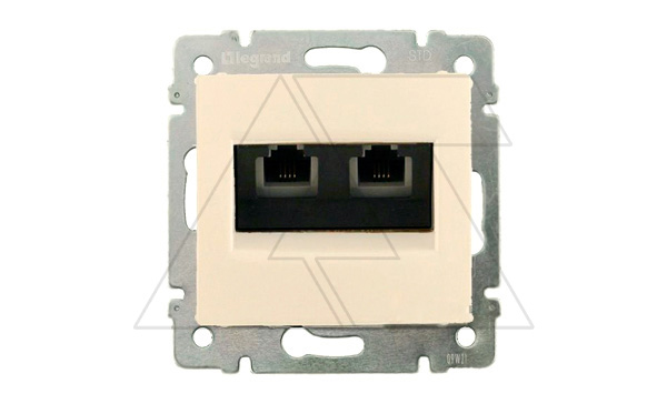 Valena - Розетка телеф. 2хRJ-11 4 конт., сл.кость (инд. упаковка)