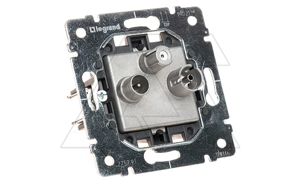 Galea Life - Розетка TV-FM-SAT - проходная 2400MHz < 15 дБ