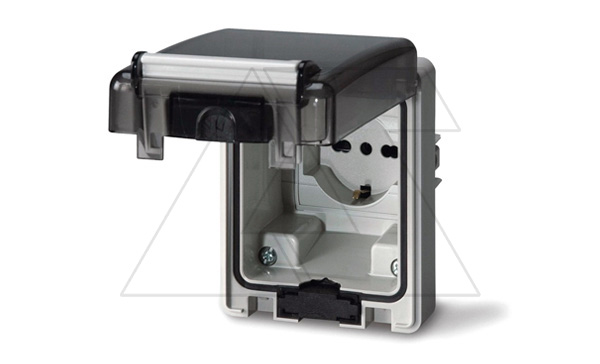 Розетка встраиваемая 16A, SCHUKO с шторками 2P+E, 200_250VAC 50/60Hz, уст. 70x87(84x106)mm с дораб., IP66, серия DOMOPLUS