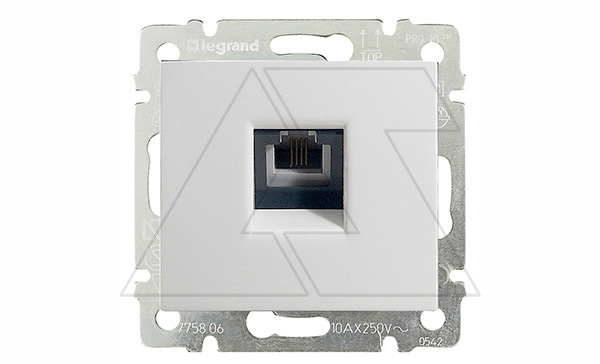 Valena - Розетка телеф. 1хRJ 11 4 конт. белая (инд. упаковка)