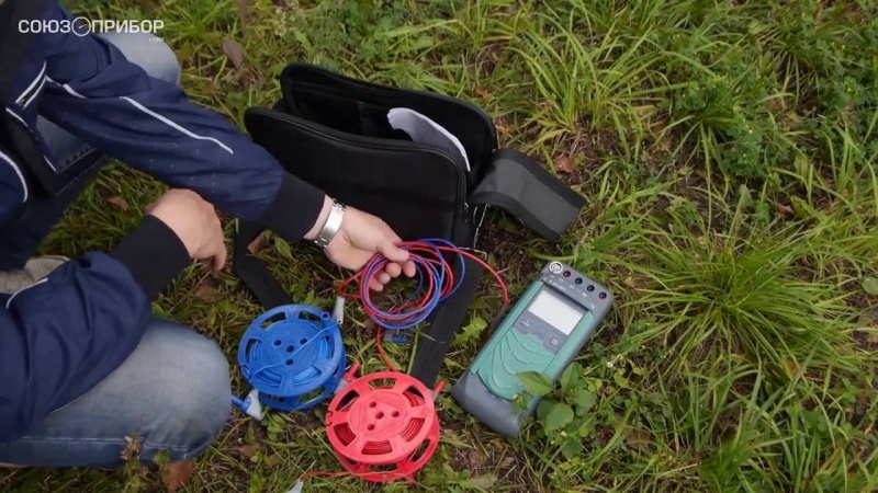 Аренда измерителя сопротивления ИС-20/1 с клещами (40 мм)