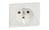 Galea Life - Обрамление для розетки 2Р+Е нем.стд. со шторками, White от интернет-магазина amperkin.by