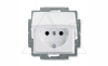 Basic 55 - Розетка 2P+E нем. стд. с крышкой (белый)