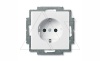 Basic 55 - Розетка 2P+E нем. стд. со шторками (сл.кость)